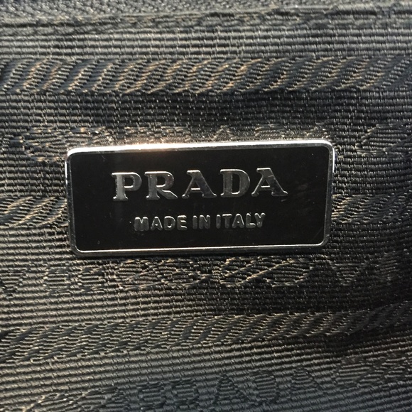 PRADA Vitello Drive Leather Bowler/Doctors Handbag - Picture 6 of 16